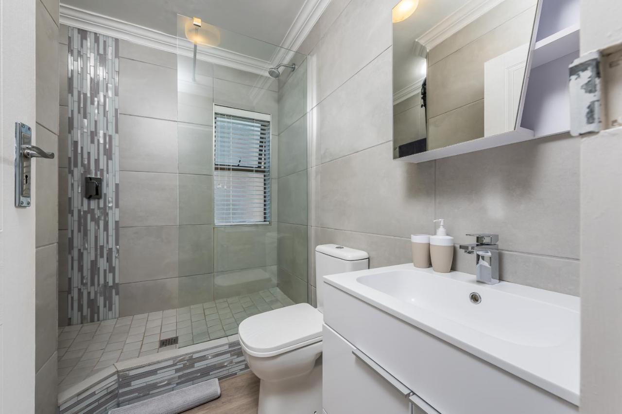 Beacon Wharf , George Hay 5 Seafront Accommodation موسيلباي المظهر الخارجي الصورة